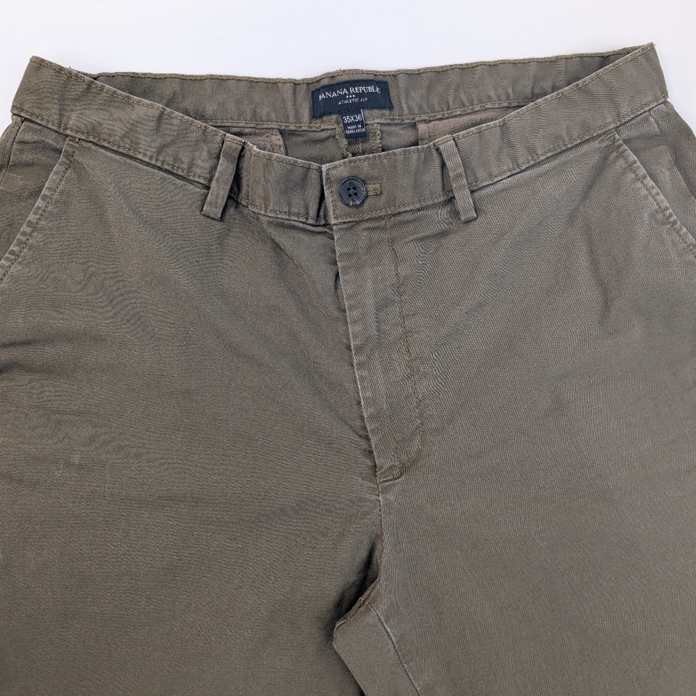 Banana Republic Athletic Fit Green Chinos 35 x 36 - Picture 4 of 7